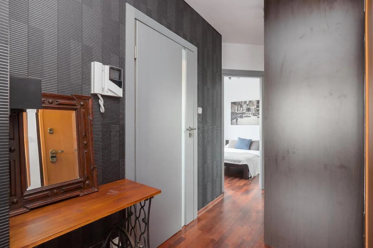 Bemowo Modern Grey Apartment Warsaw