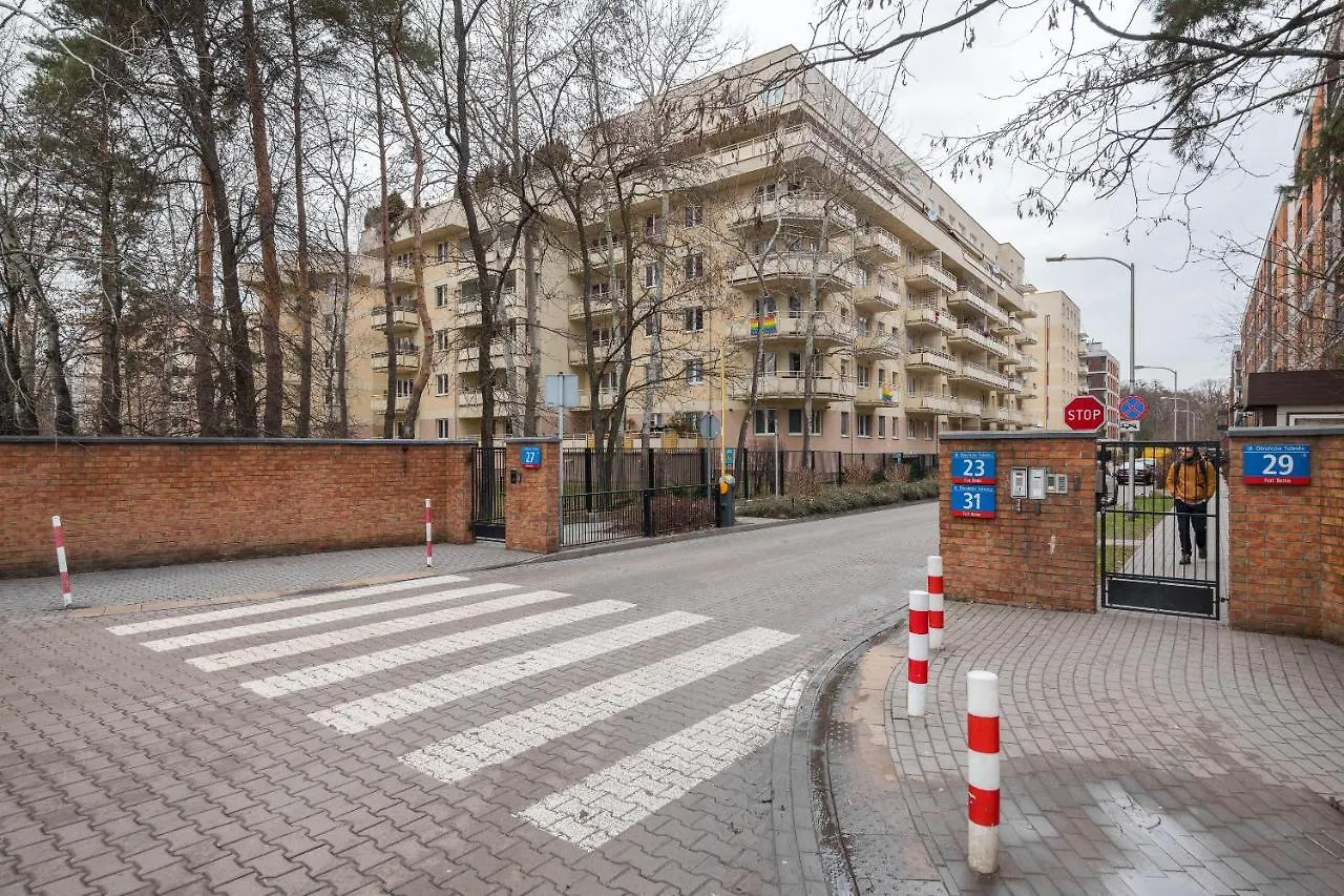 Bemowo Modern Grey Apartment Warsaw